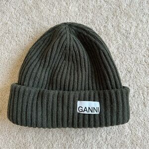 Ganni Oversized Wool Rib Knit Beanie